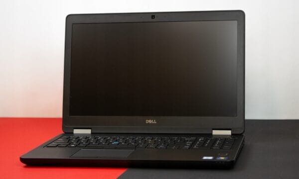 Dell Latitude E5570 - obrazek 3